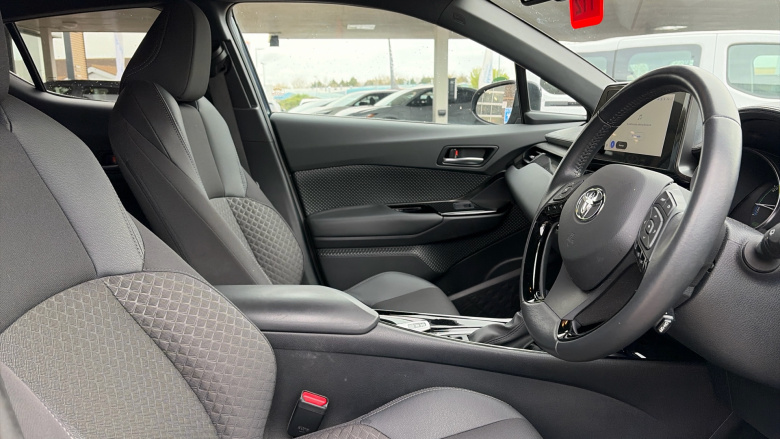 Toyota C-HR 1.8 Hybrid Design 5dr CVT Hybrid Hatchback